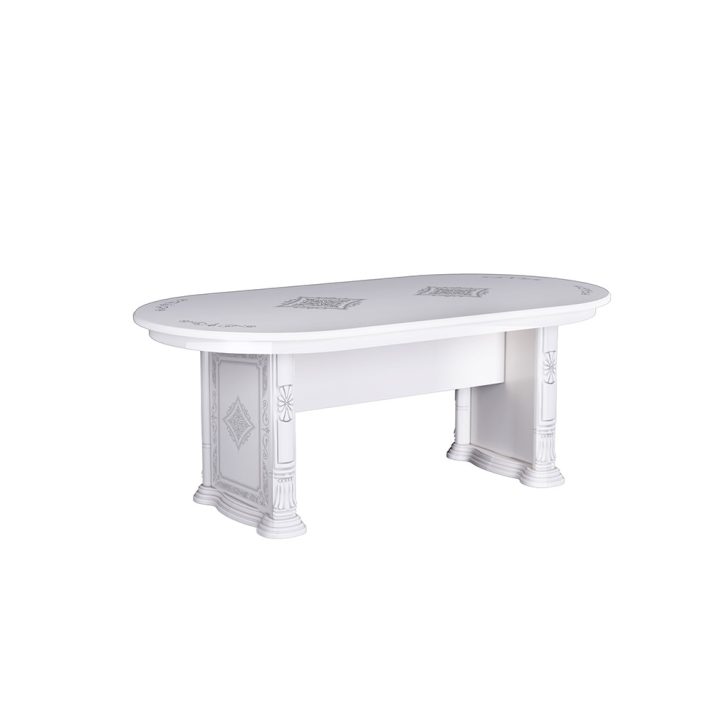 Dinnig table Chicago