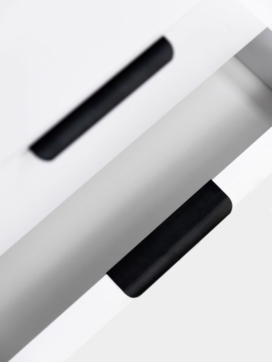 Приліжкова тумба Міла 2шх