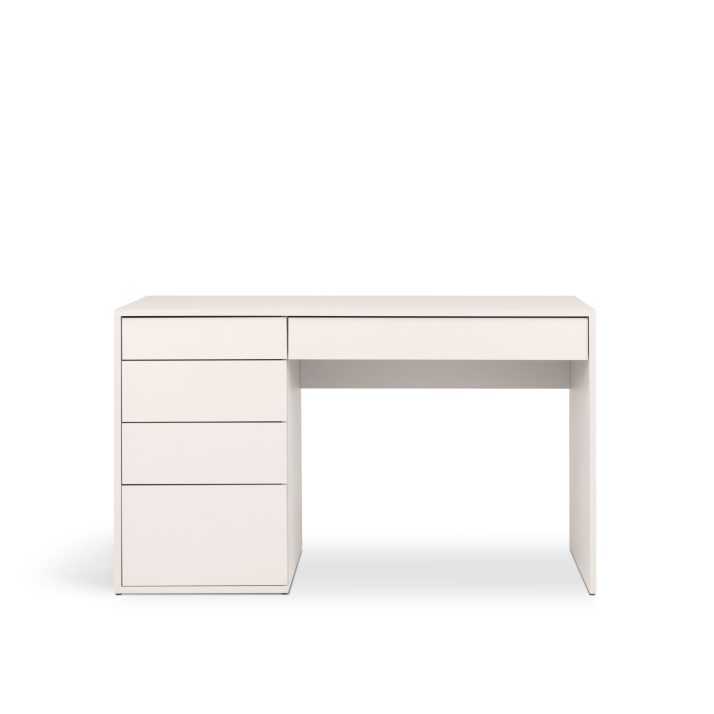 5-drawer dresser of bedroom set Tony